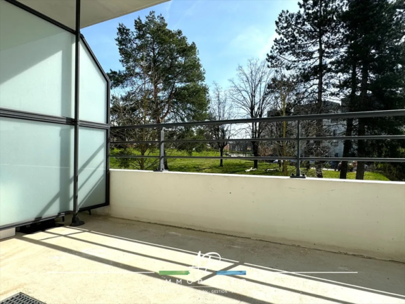 Appartement 3 pièces lumineux avec terrasse à Dijon