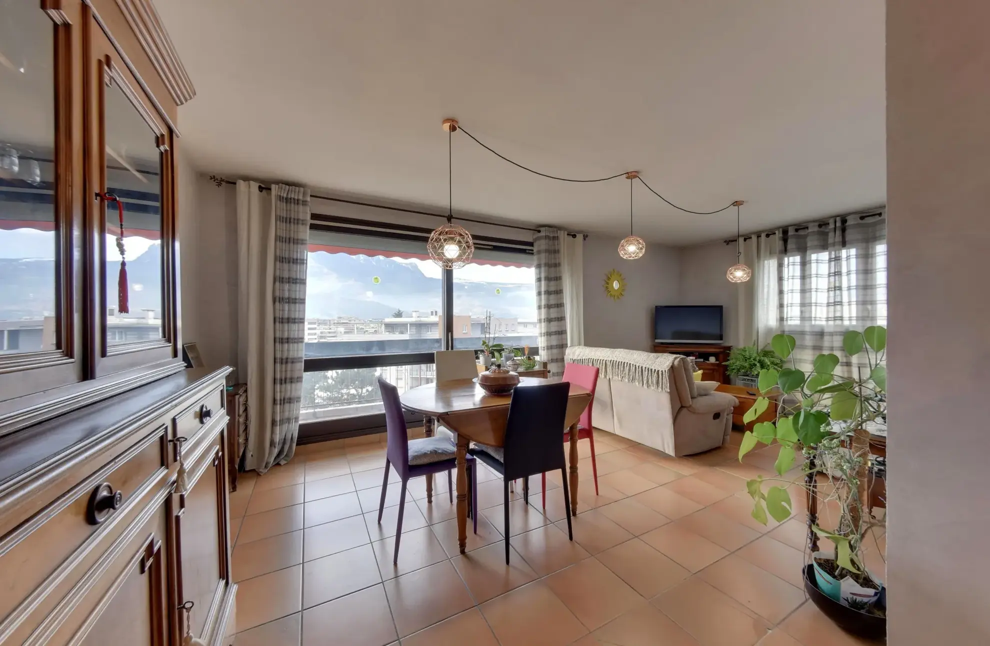 Vente Appartement 3 Chambres avec Balcon à Echirolles - Résidence du Château 