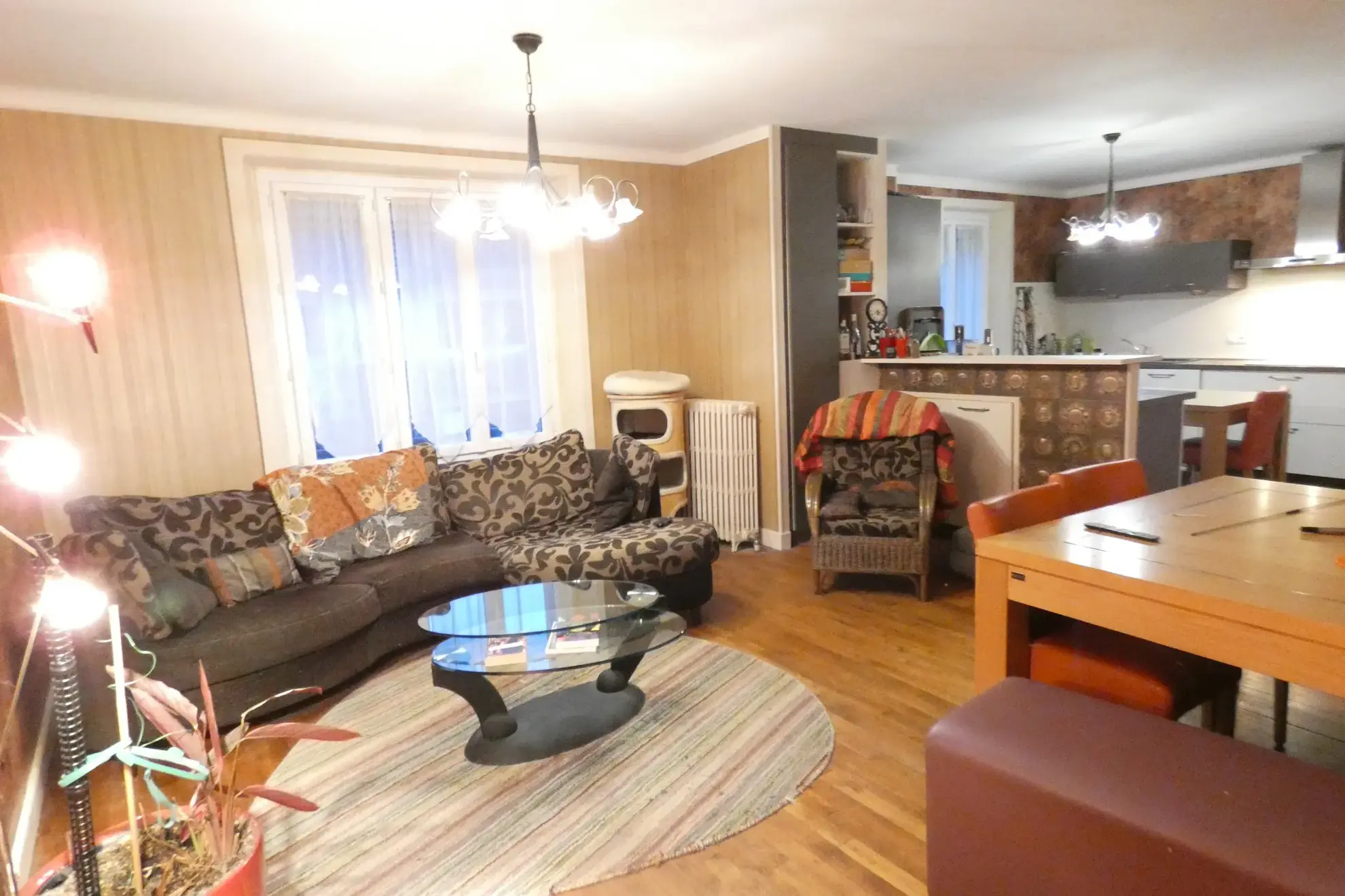 À vendre : belle maison de 191 m² à Aurillac, 5 chambres, jardin et garage 