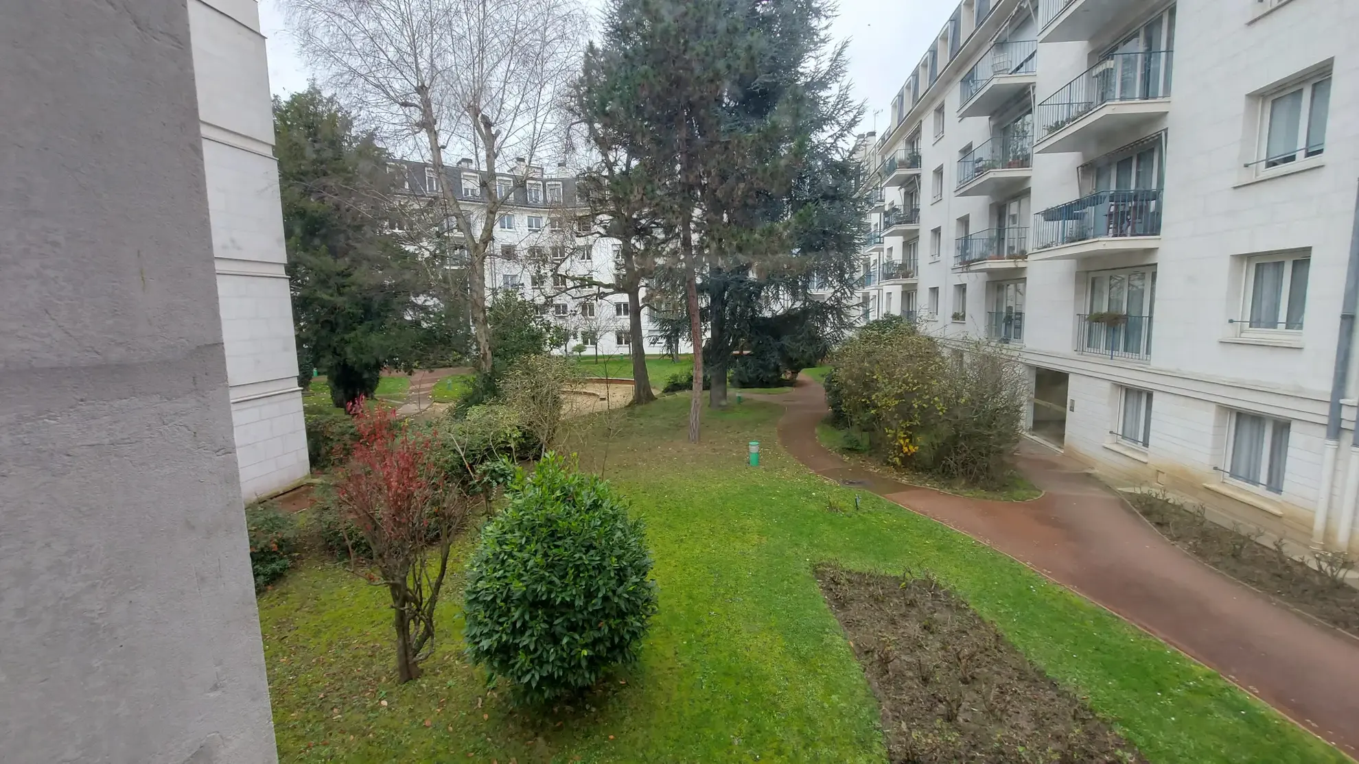 Studio lumineux à vendre à Versailles - 14,90 m² - 114 000 € 