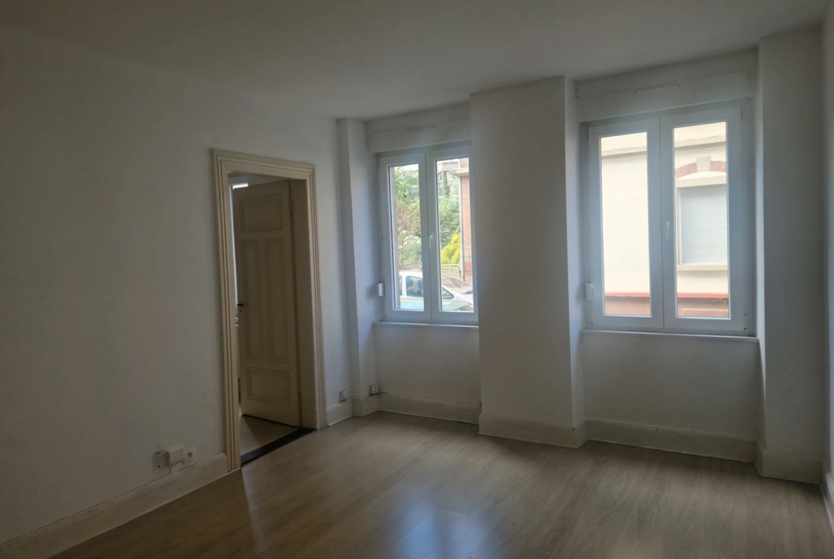 Vente Appartement 3 pièces à Neudorf, Strasbourg - 171200 € 