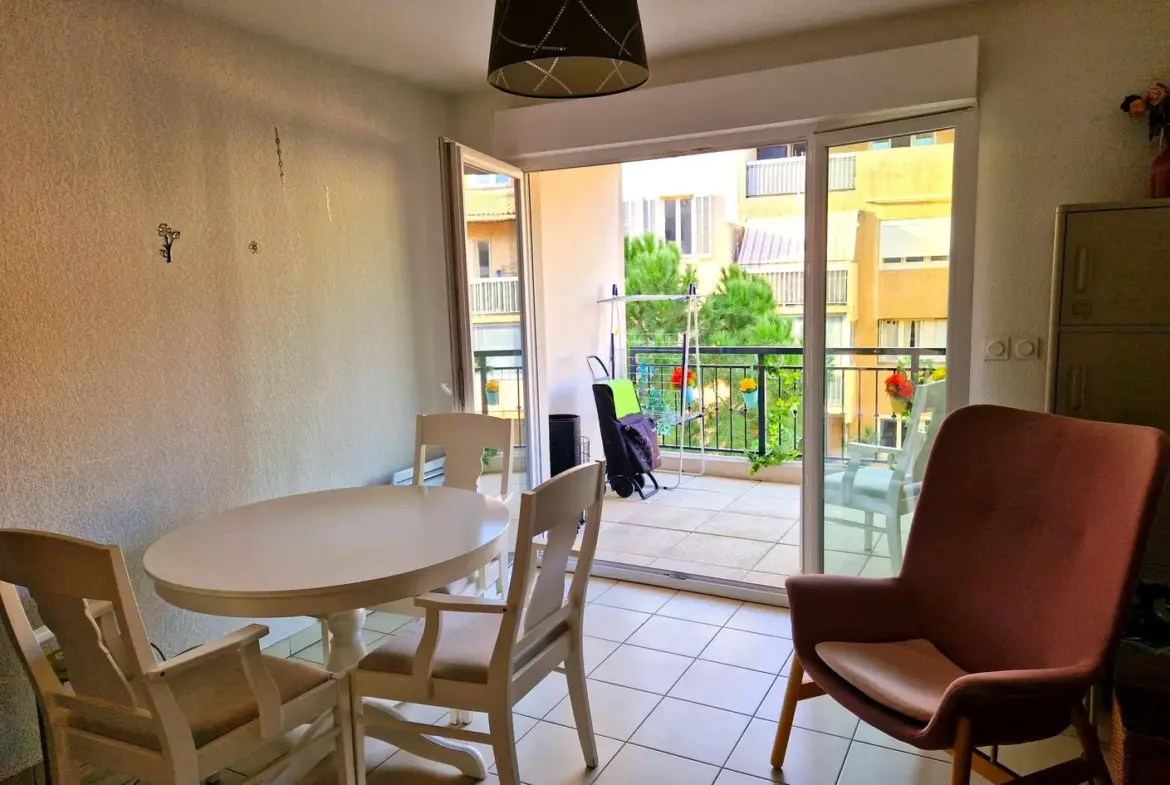 T2 37 m² avec terrasse à Toulon St Jean - Résidence sécurisée 