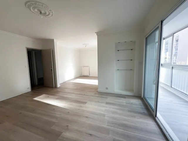 Appartement lumineux T4 avec garage à La Valette-du-Var 