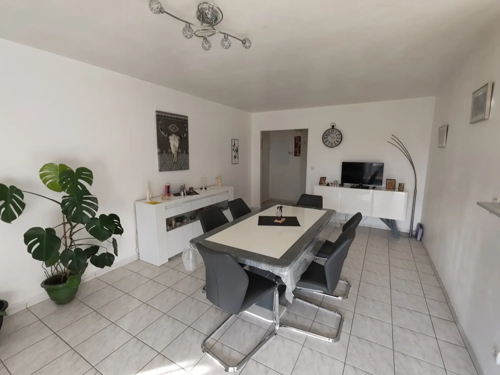 À vendre : Appartement F4 de 83m2 à Toulon-Est avec terrasse et garage 