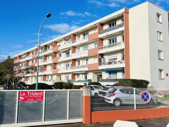 Appartement T3 à vendre à Lunel avec terrasse