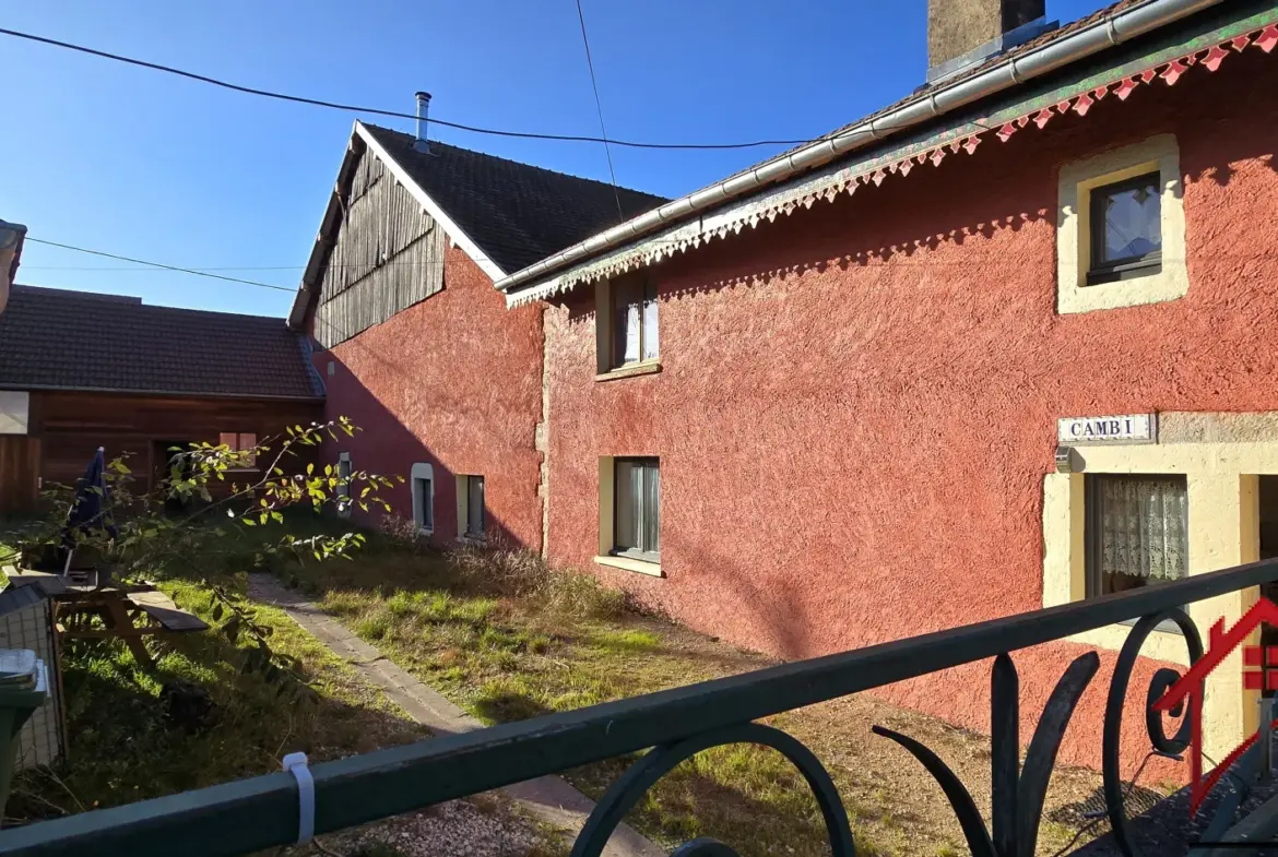 Maison de Village Rénovée à Vendre entre Baume-les-Dames et Sancey 