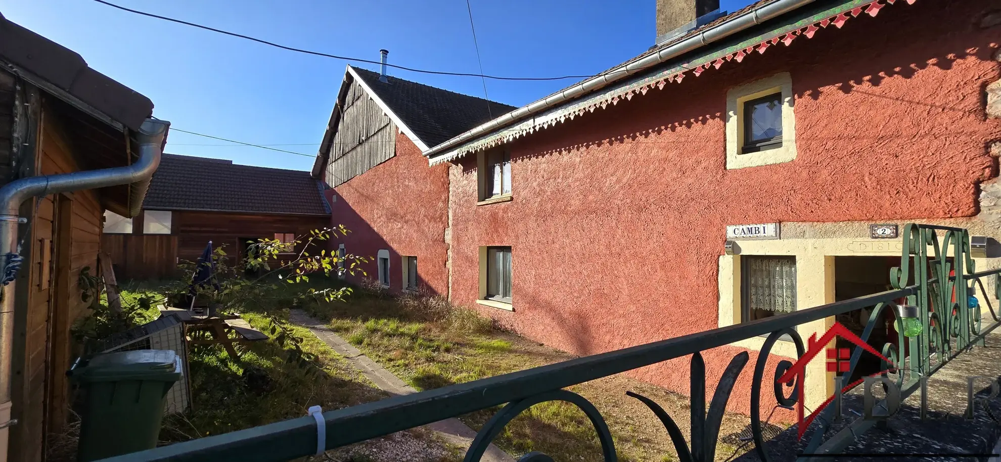 Maison de Village Rénovée à Vendre entre Baume-les-Dames et Sancey 