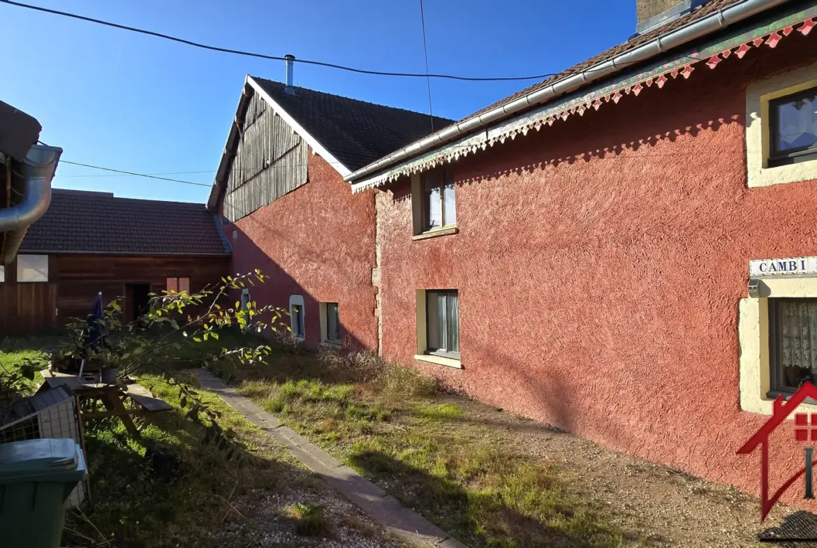 Maison de Village Rénovée à Vendre entre Baume-les-Dames et Sancey 