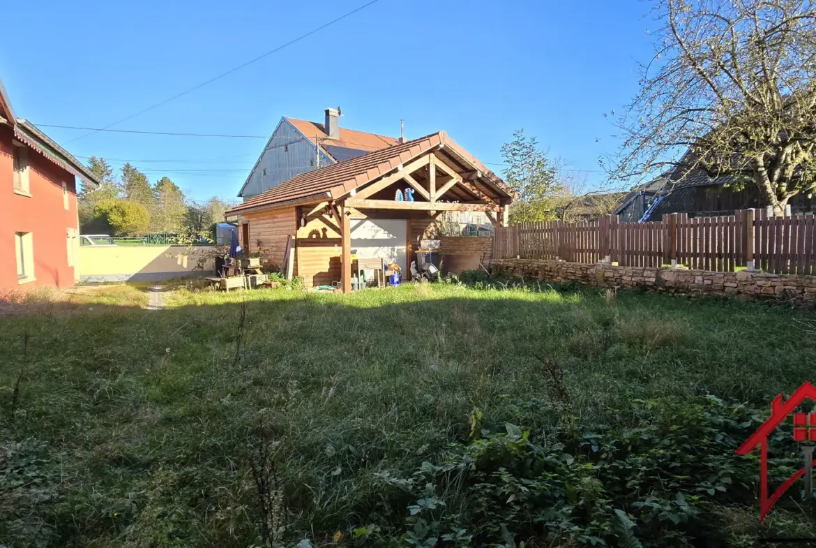 Maison de Village Rénovée à Vendre entre Baume-les-Dames et Sancey 