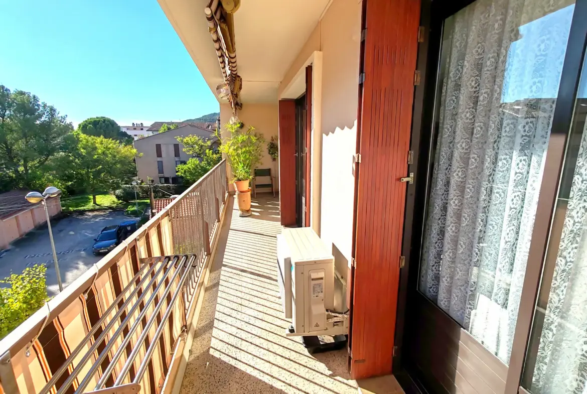 Appartement F4 avec terrasse à vendre - La Valette du Var 