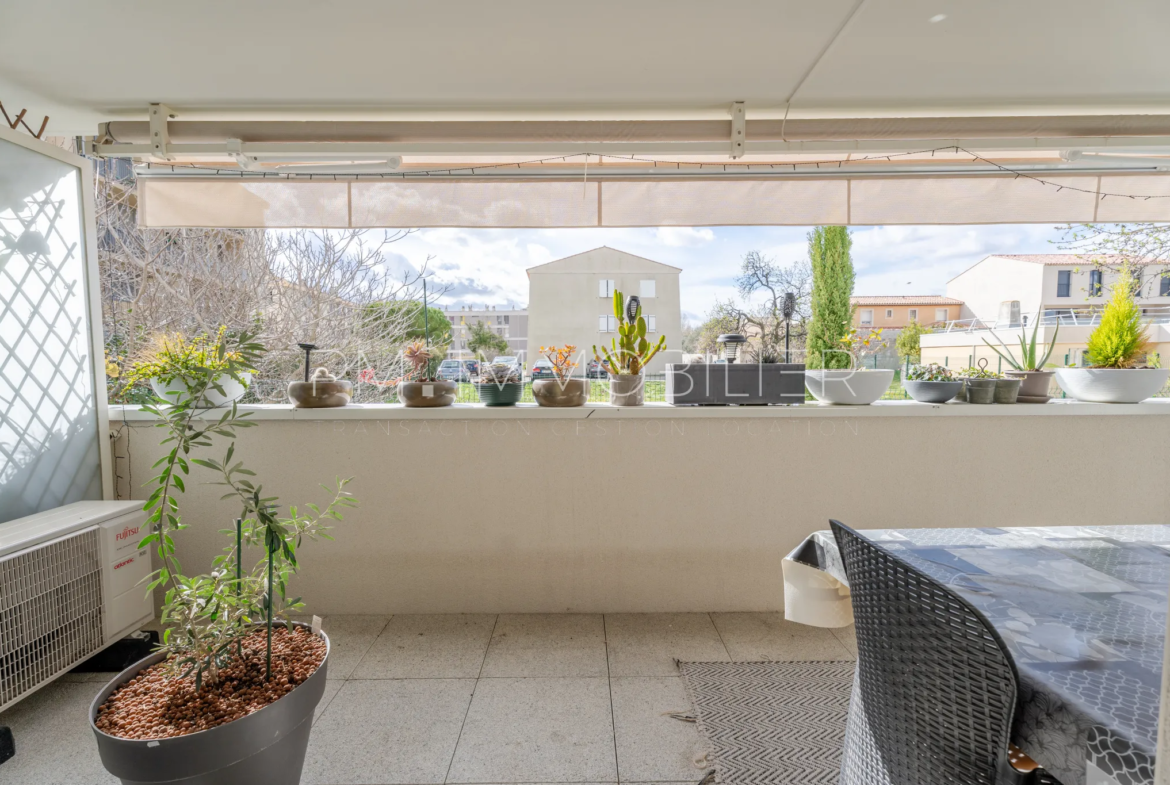 Appartement moderne avec terrasse à vendre à Istres 