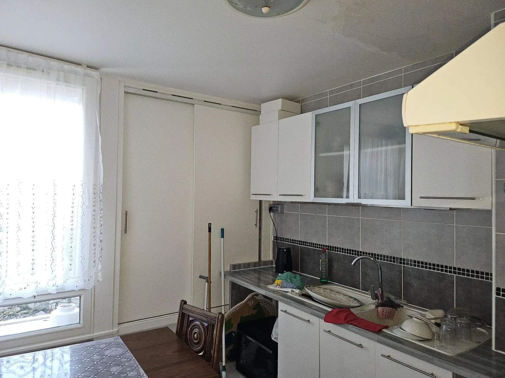 Appartement 4 pièces loué à Élancourt, idéal pour investisseur 