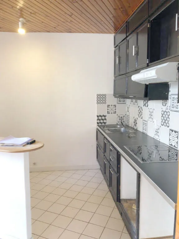 À vendre : Appartement 2 pièces au Vieux Saint-Maur, 249 000 € 