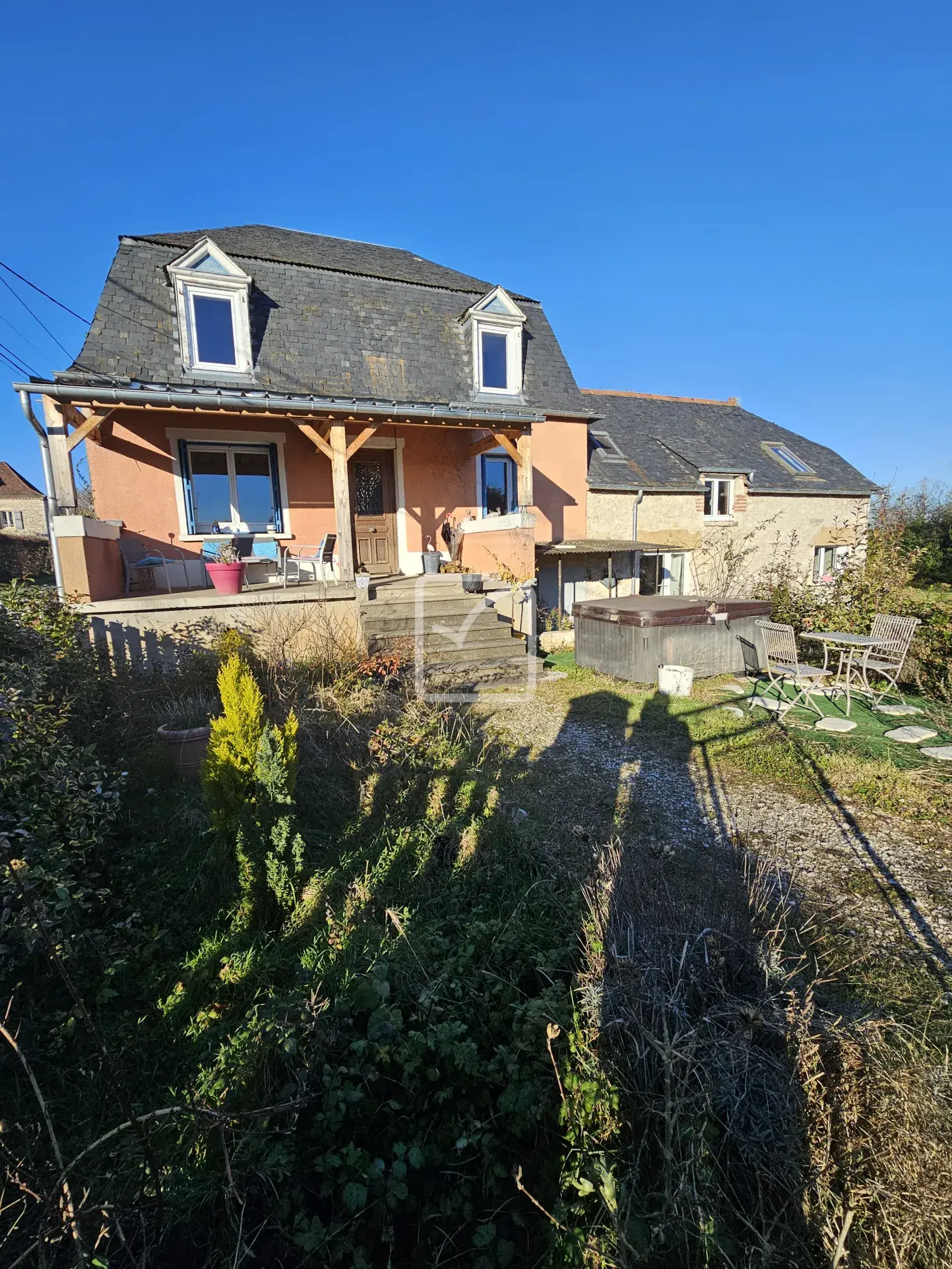 Ensemble de Deux Maisons en Pierre à Saint-Sozy 