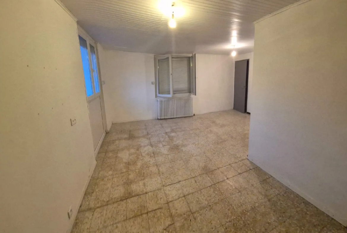 Appartement Type 4 à vendre à Gréasque avec 2 places de stationnement 