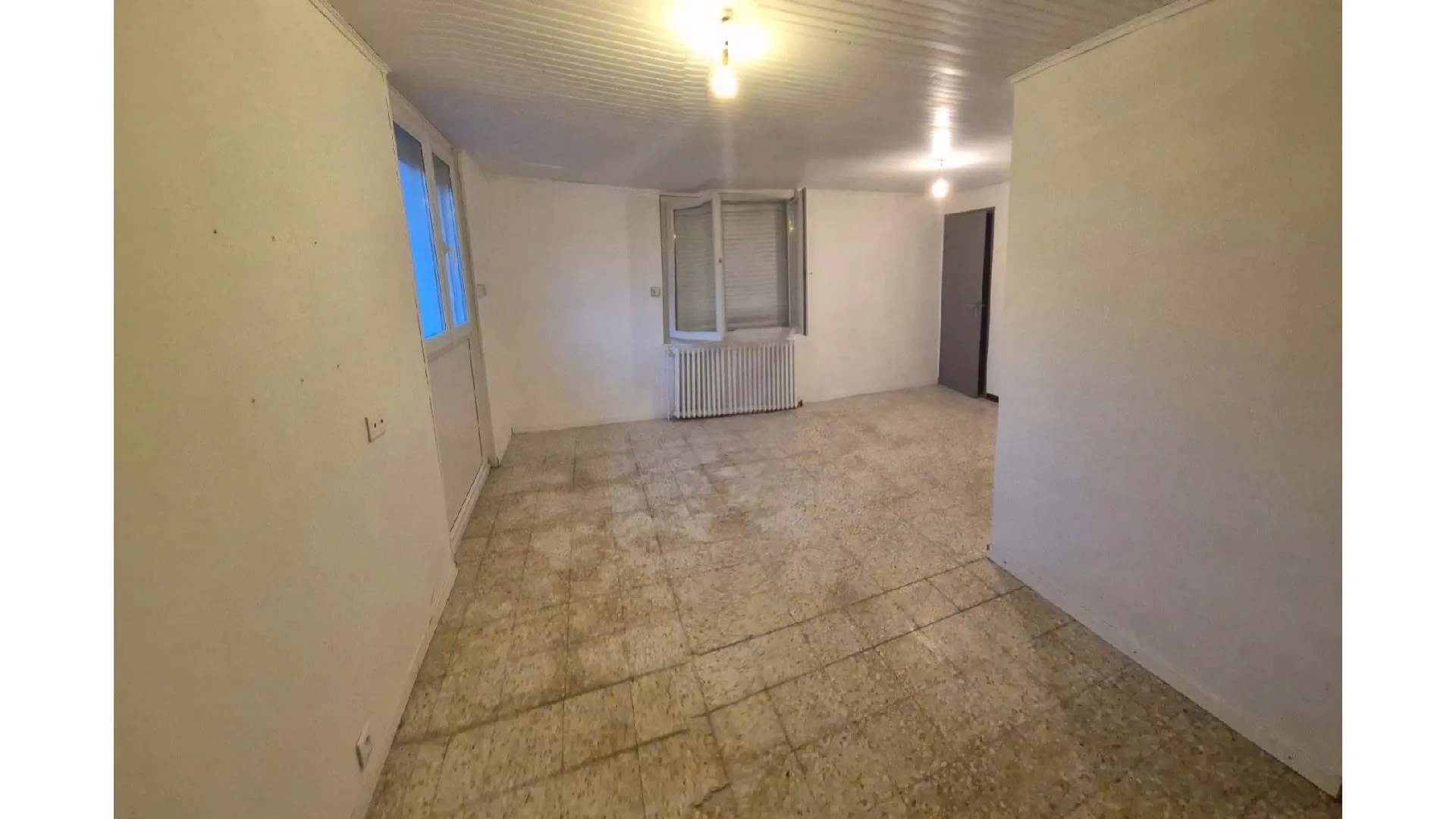 Appartement Type 4 à vendre à Gréasque avec 2 places de stationnement 