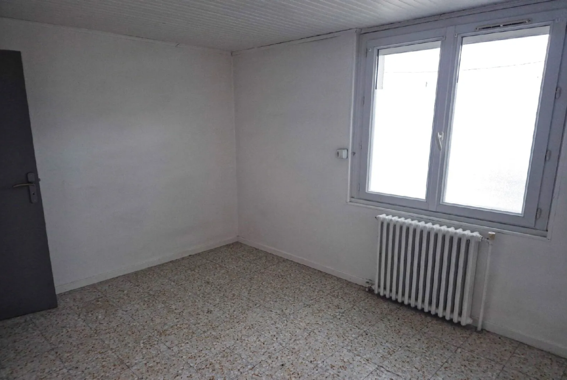 Appartement Type 4 à vendre à Gréasque avec 2 places de stationnement 