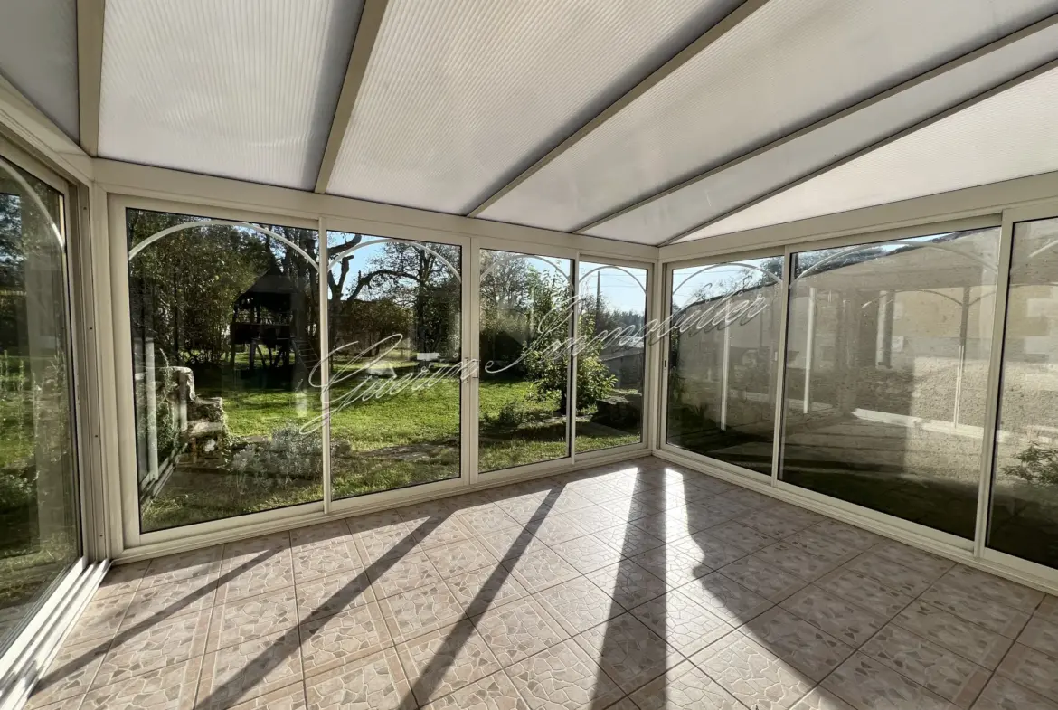 Maison familiale de 117 m2 à La Charité-sur-Loire avec Jardin et Bureau 