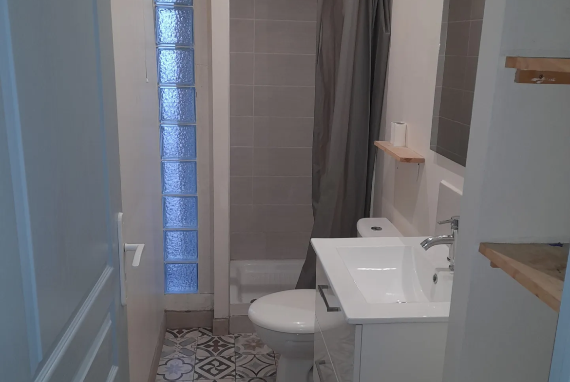 À vendre : Magnifique T3 rénové de 42 m2 au centre-ville de Perpignan 