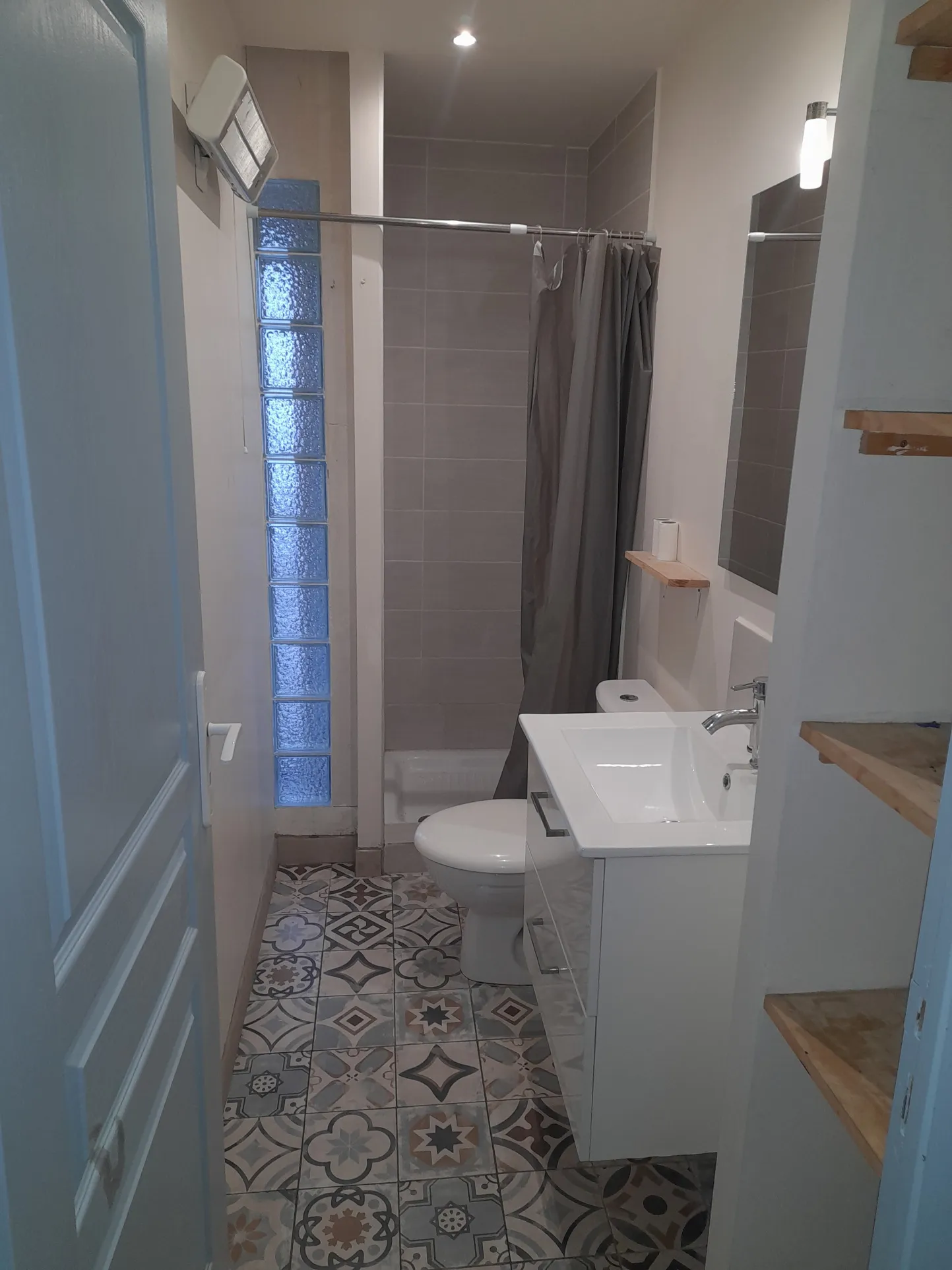 À vendre : Magnifique T3 rénové de 42 m2 au centre-ville de Perpignan 