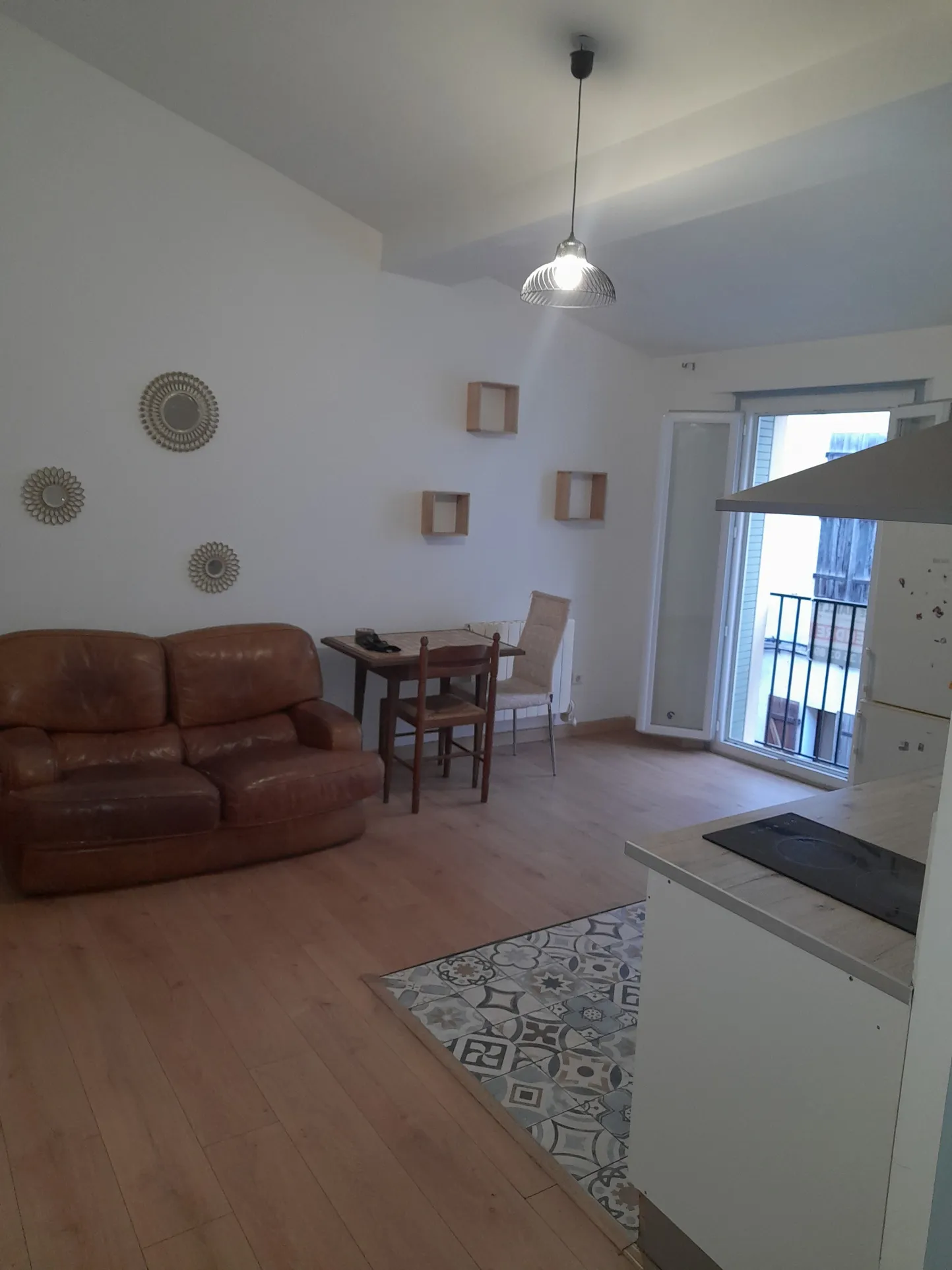 À vendre : Magnifique T3 rénové de 42 m2 au centre-ville de Perpignan 