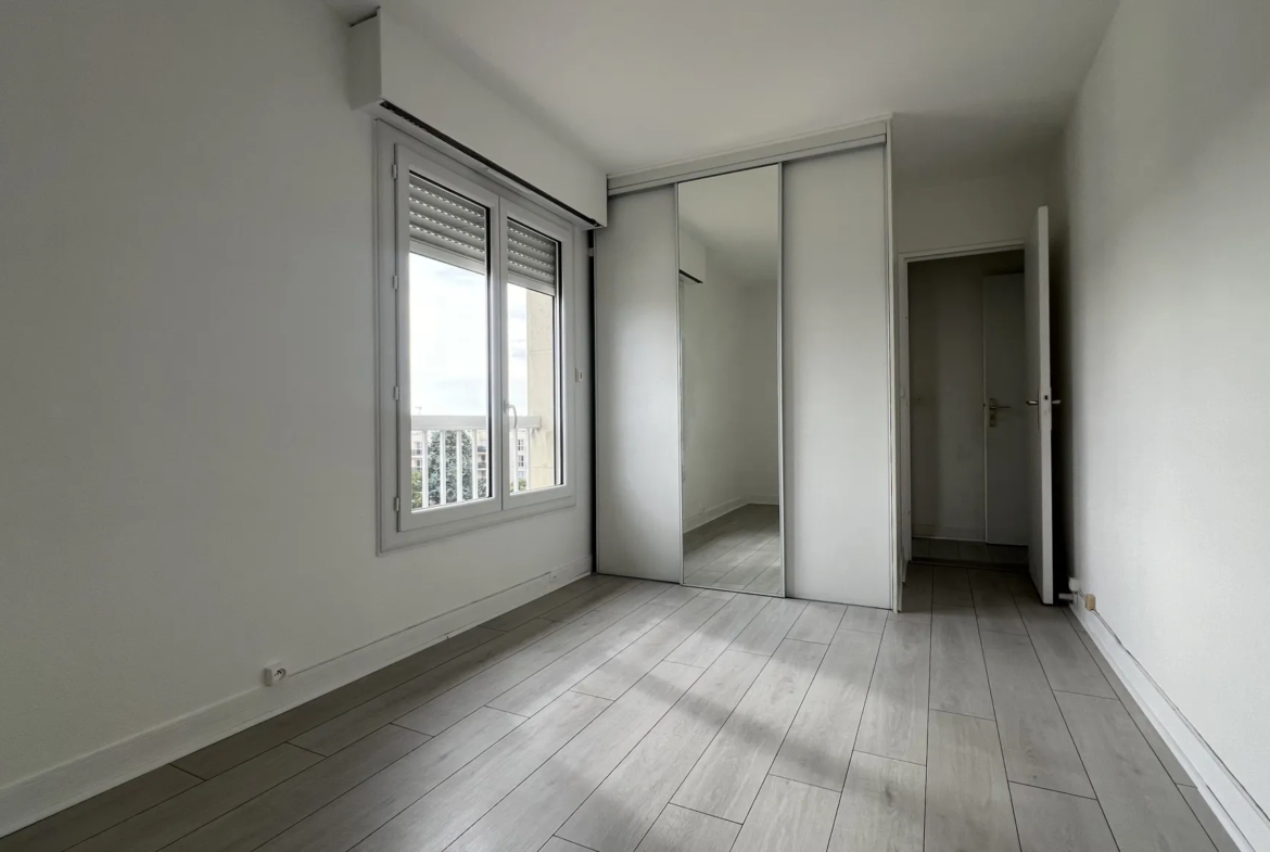 Appartement 62 m² au cinquième étage à Le Chesnay Rocquencourt 