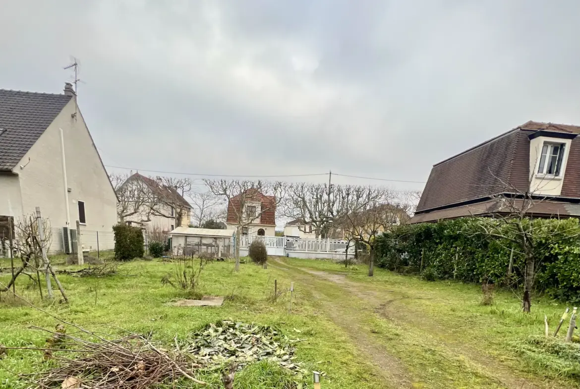 Terrain constructible de 488 m² à vendre à Aubergenville 