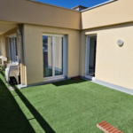 À vendre : Appartement 4 pièces style villa sur le toit à Toulon Est