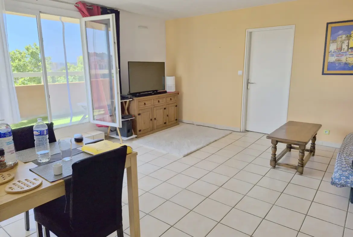 À vendre : Appartement 4 pièces style villa sur le toit à Toulon Est 