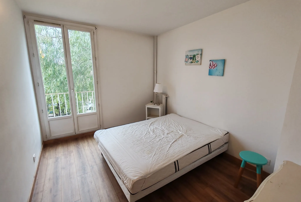 Appartement T4 traversant de 75 m² à La Valette du Var 