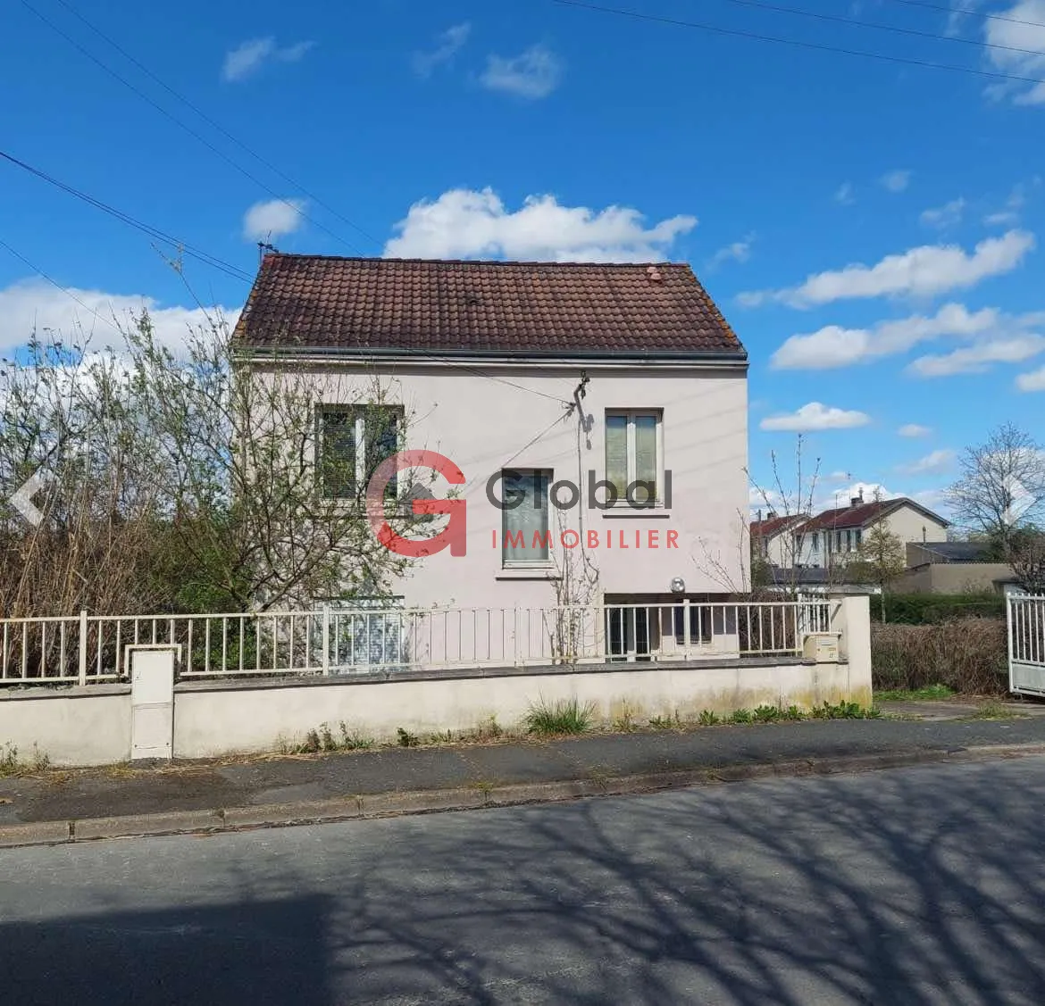 Maison à vendre à Bourges - 3 chambres et bureau 