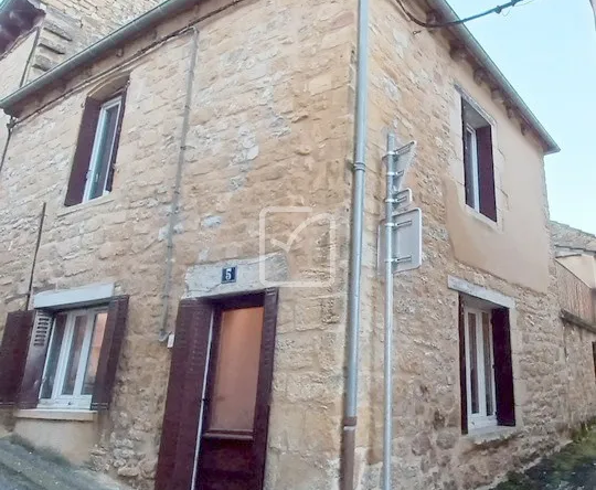 MAISON DE VILLE 75 m² à Gourdon, proche du marché et tous services