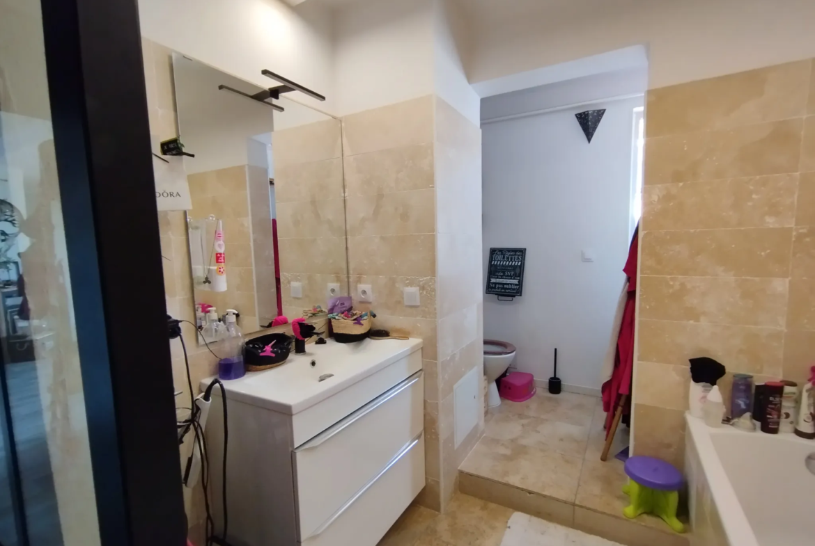 À vendre : Appartement T4 à Toulon Est - 199 000 EUR 