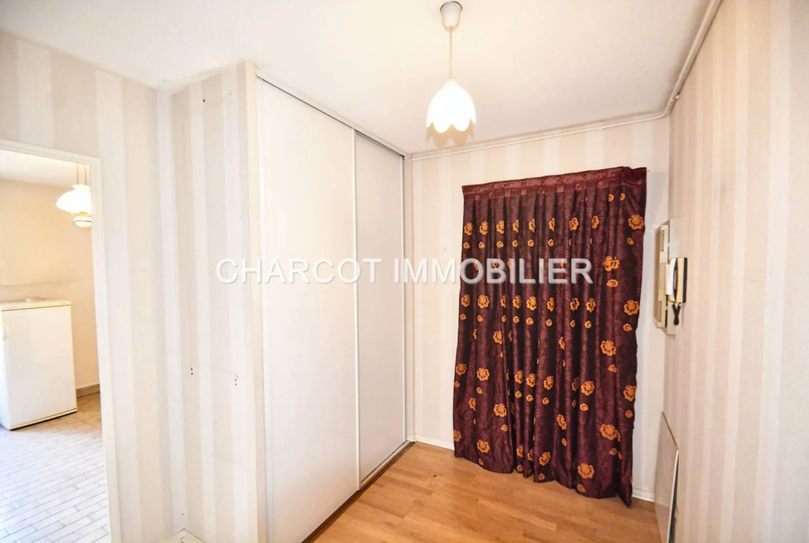 Appartement lumineux T4 de 80,39 m² à Lyon 5ème avec parking 