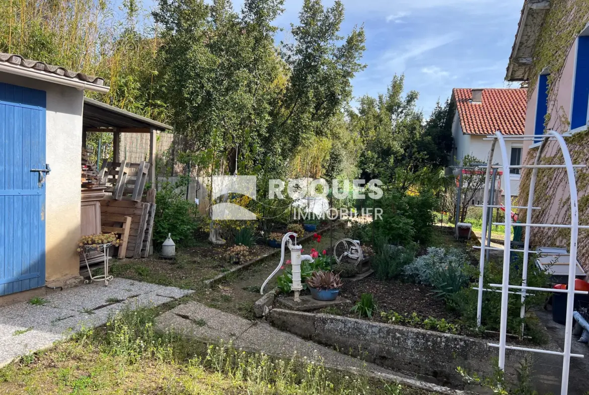 À vendre maison T6 avec jardin à Millau (12) 