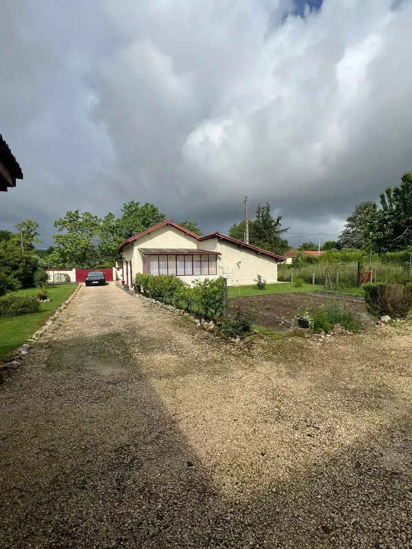 Belle longère entièrement rénovée dans le Lot à Duravel 