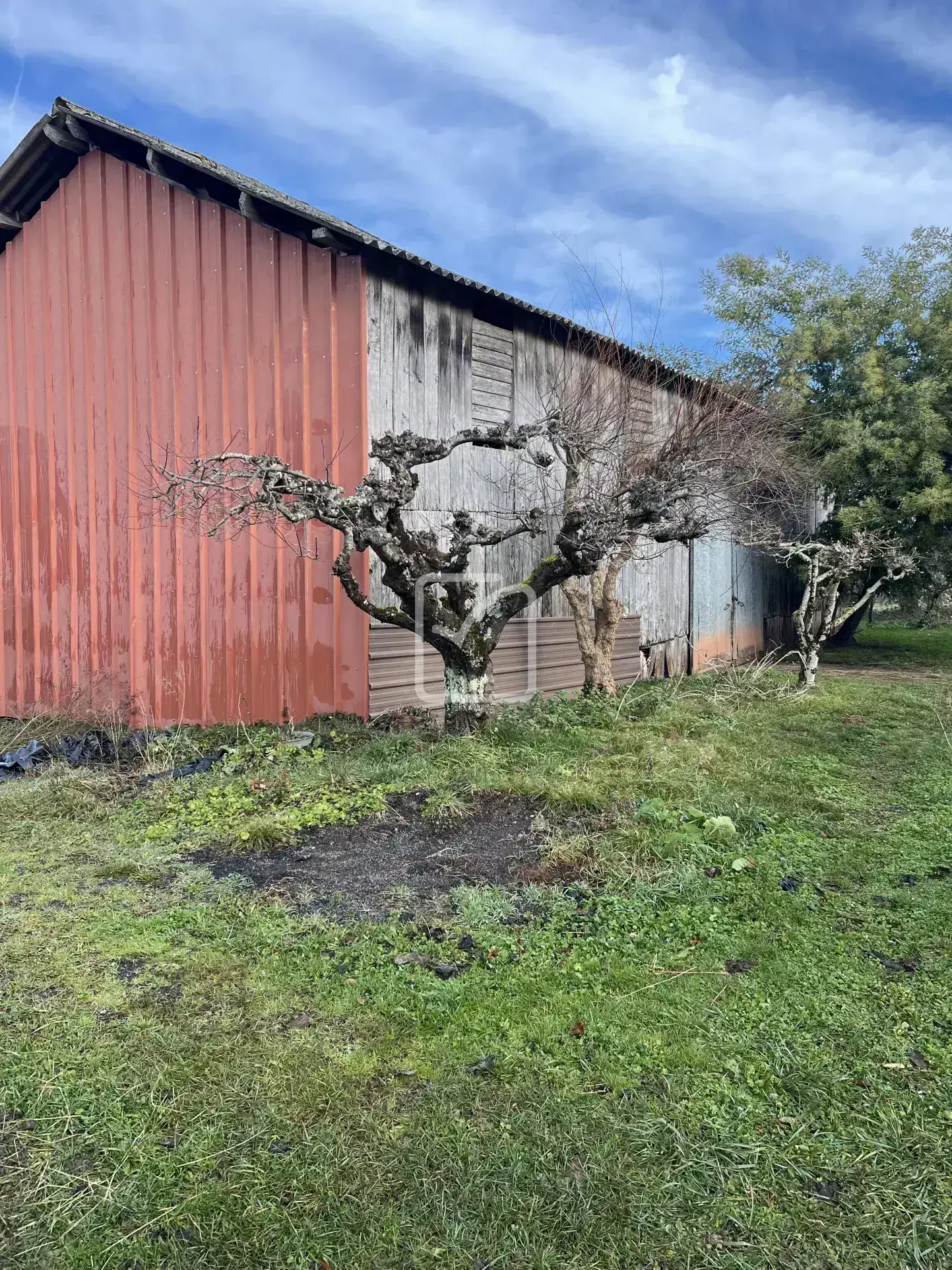 Corps de Ferme avec 6 pièces à Saint-Robert 