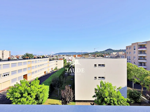 Bel appartement lumineux de 79 m² à Clermont-Ferrand