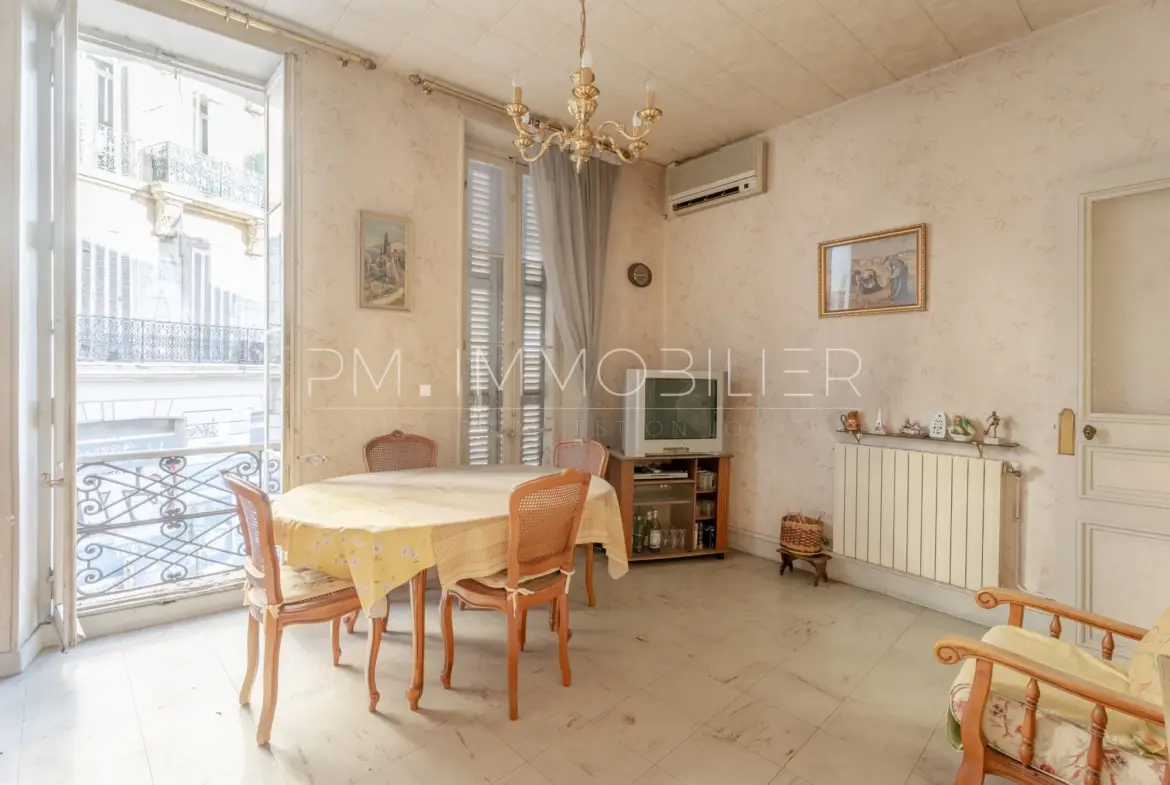 À vendre : Appartement T3 à rénover - Place Jean Jaurès, Marseille 