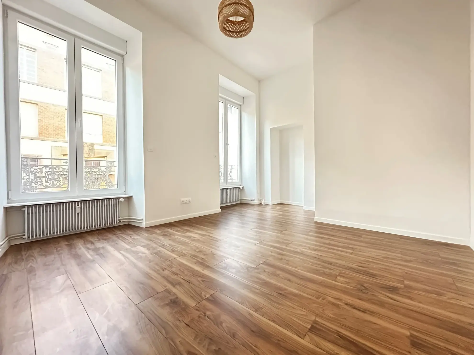 Appartement T5 rénové à Belfort, parfait état 