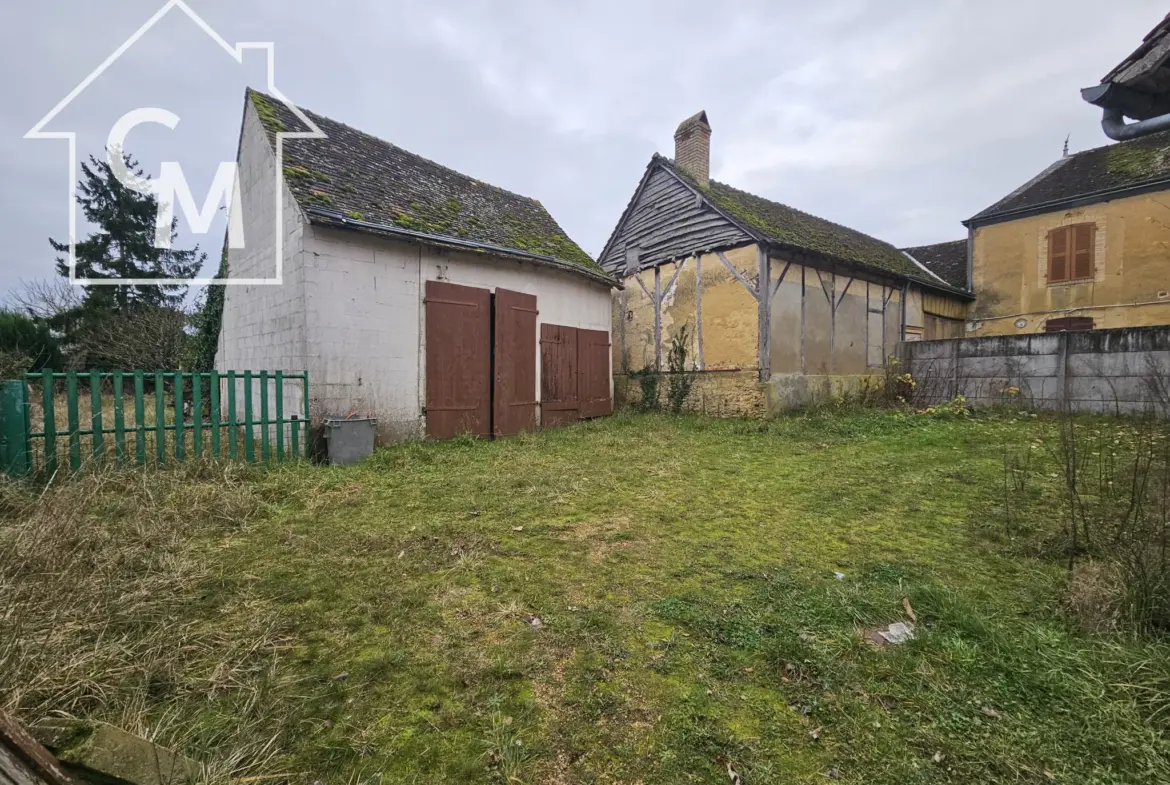 Maison de ville 78 m² avec jardin à Torcé-en-Vallée 