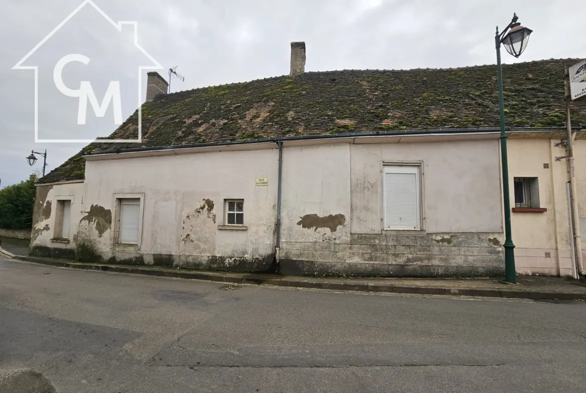 Maison de ville 78 m² avec jardin à Torcé-en-Vallée 