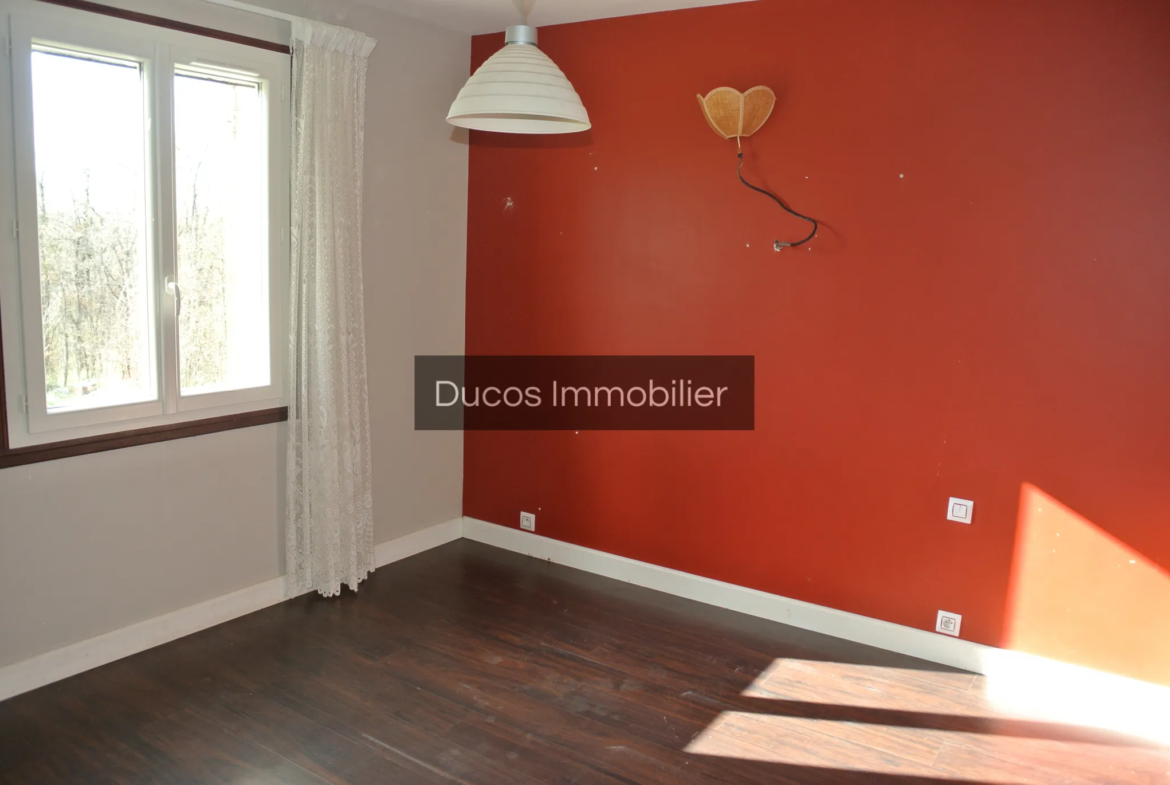 Maison à vendre près de Marmande avec 3 chambres et grand terrain 