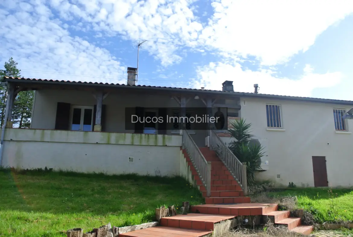 Maison à vendre près de Marmande avec 3 chambres et grand terrain 