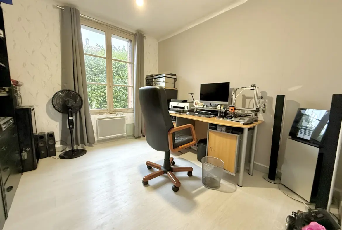 Maison plain-pied de 88,5 m² à vendre à Vierzon, quartier Nord 