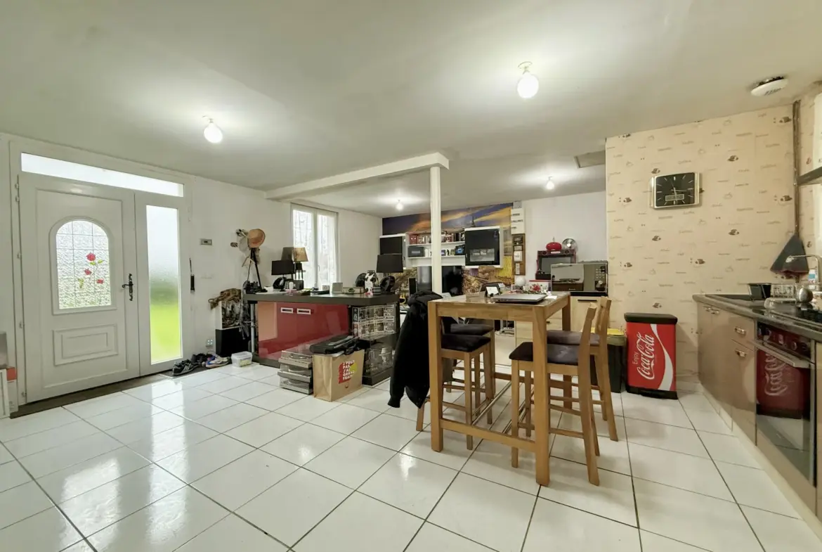 Maison plain-pied de 88,5 m² à vendre à Vierzon, quartier Nord 