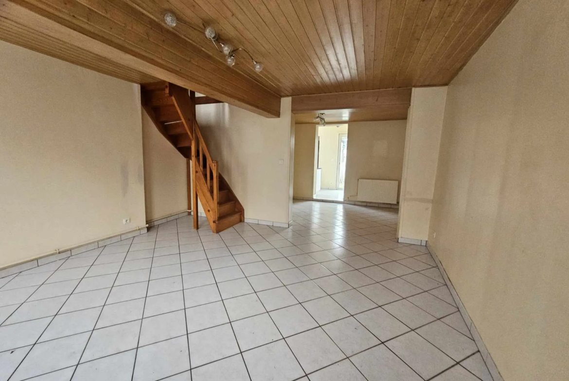 Maison de ville à vendre à Abbeville - 91800 EUR 