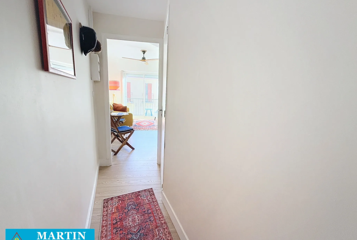 Appartement F2 Traversant avec Balcon à Amélie-les-Bains 