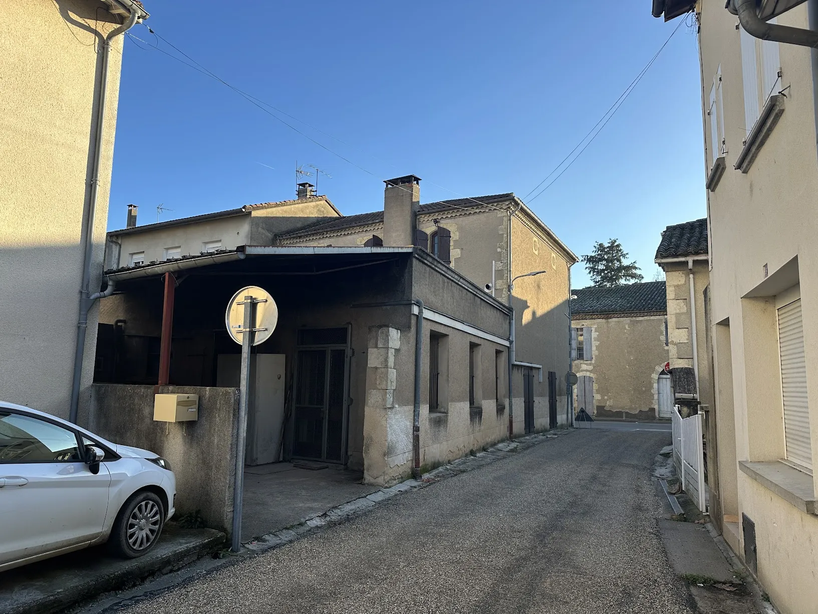 Immeuble à vendre au centre de Fleurance - 300 m2 