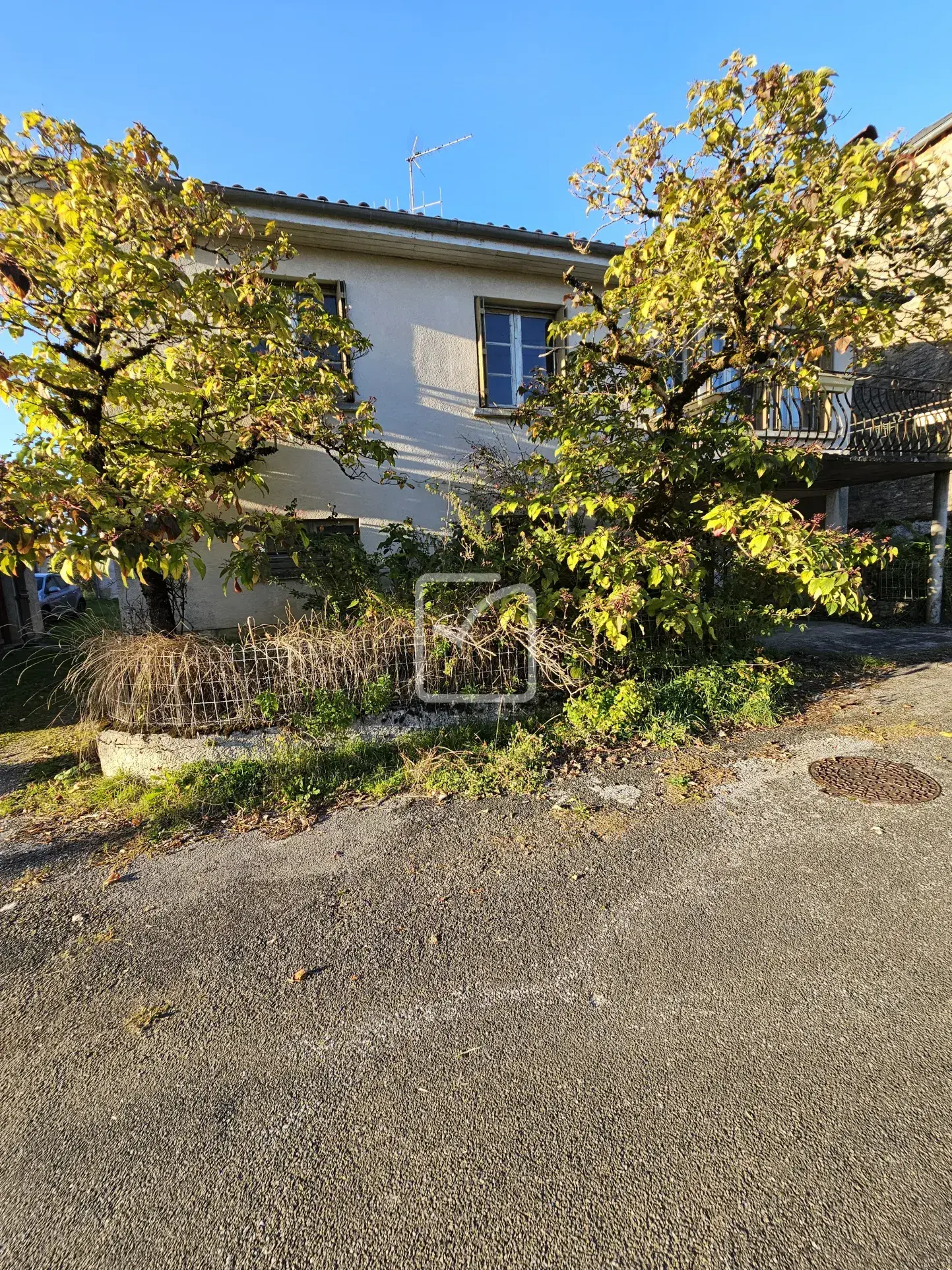 Ensemble immobilier à Alvignac - 295 400 € 